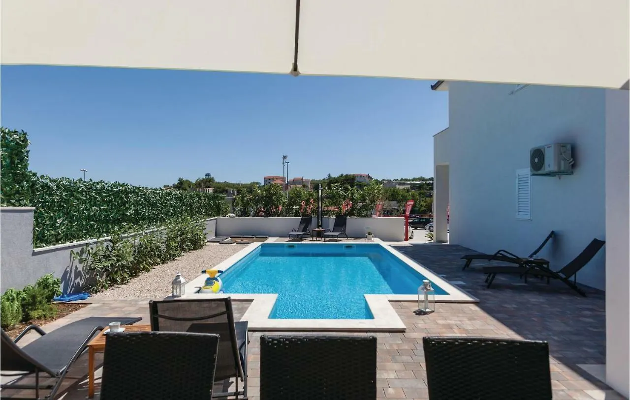 Pet Friendly Apartment In Split With Wifi