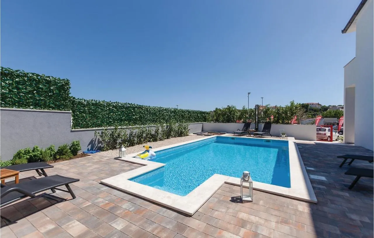 Pet Friendly Apartment In Split With Wifi